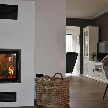 Kernsaniertes Direkt Hinterm Nordseedeich Nr Tatil Evi *